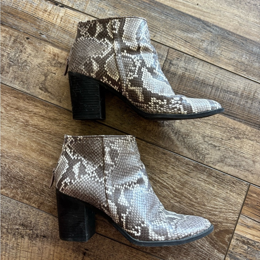 Wild Fable Snakeskin Pattern Ankle Booties